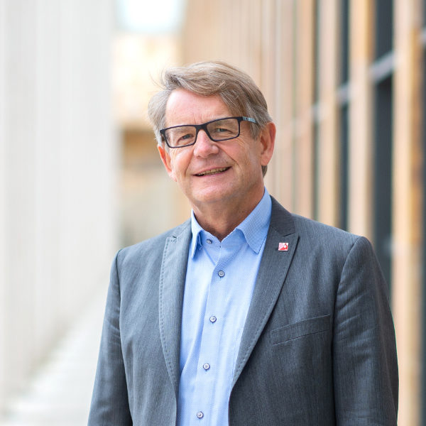 Tom Schwarze, Kandidat für die Wahl zur Stadtverordnetenversammlung am 14.03.2021
